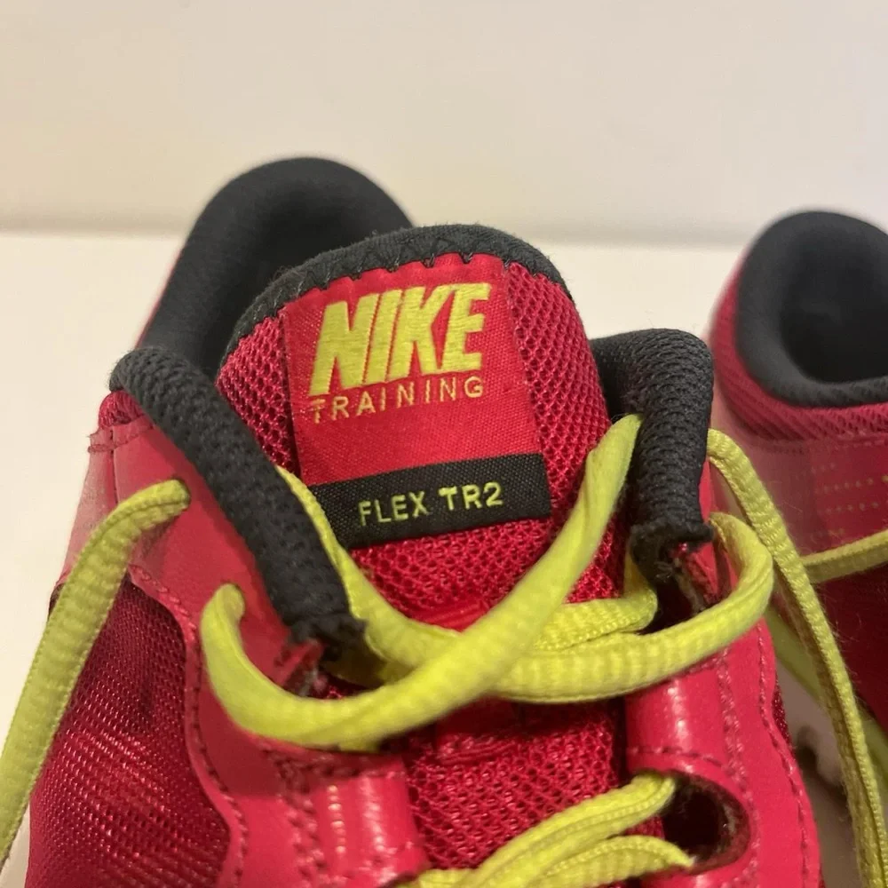 Nike pink and green Flex TR2 Training Sneakers Women’s‎ Size 6.5